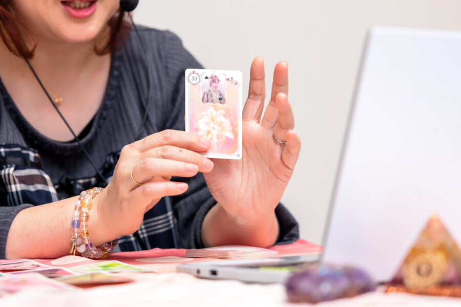 オルゴナイトセラピスト山本千春